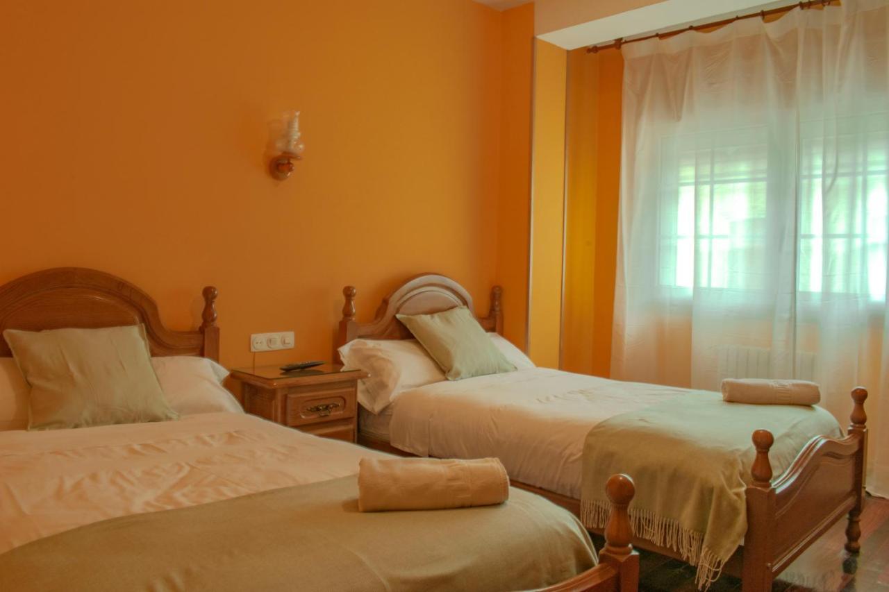 Hostal Galicia Monforte De Lemos Extérieur photo